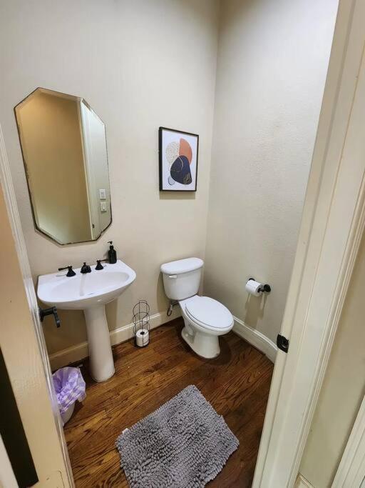 Modern Galleria Gem Private Jacuzzi 3 Br ヒューストン エクステリア 写真